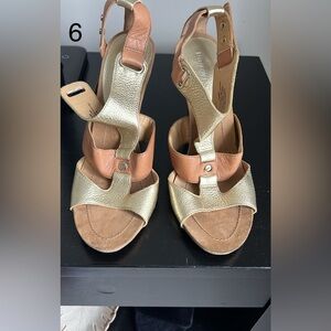 Nine West Gold and Tan Sandals